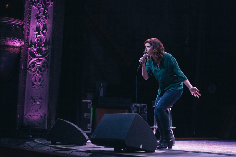 Vanessa Bayer, Thalia Hall